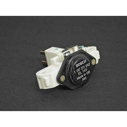 Mercedes Voltage Regulator 1987237075 - Bosch